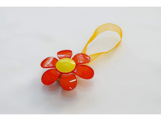 Магнит за завеса Цвете/ различни цветове/ 1бр /